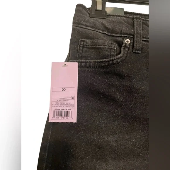 NWT Wild Fable Women's Super Highest Rise Mom Jean Size 00/24 Waist - Picture 2 of 4